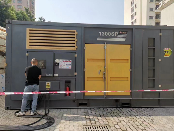 内丘500KW发电机组冬季应该配多大的启动电瓶？